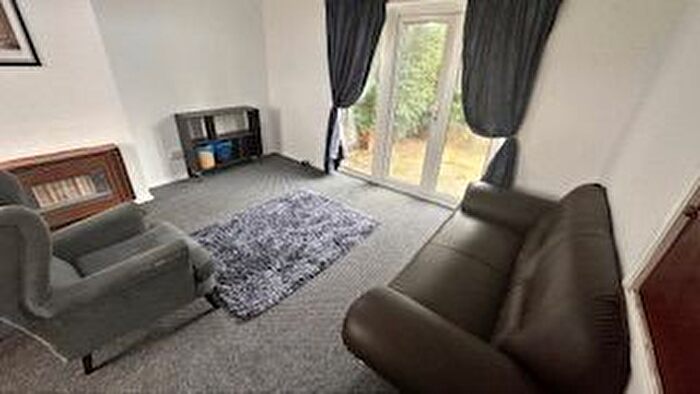 4 Bedroom Terraced House To Rent In Pershore Place, Coventry, CV4