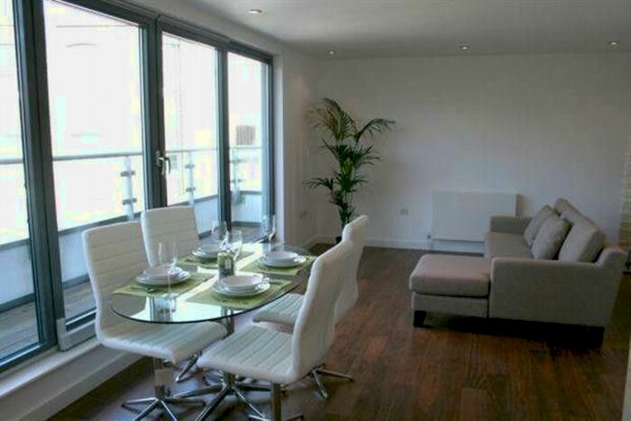 1 Bedroom Flat To Rent In Cosser Street, London, SE1