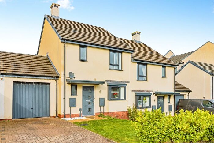 3 Bedroom Detached House For Sale In Eight Acre Drive, Paignton, TQ4