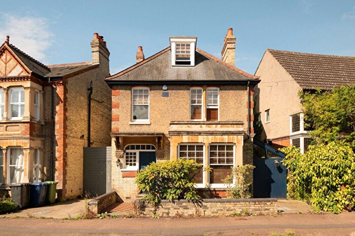 5 Bedroom Detached House For Sale In Chesterton Hall Crescent, Cambridge, CB4