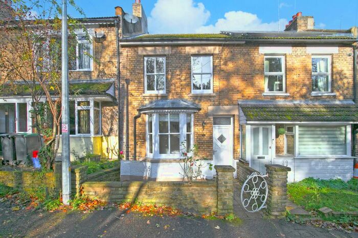 3 Bedroom Terraced House To Rent In Palace Gardens, Buckhurst Hill, IG9