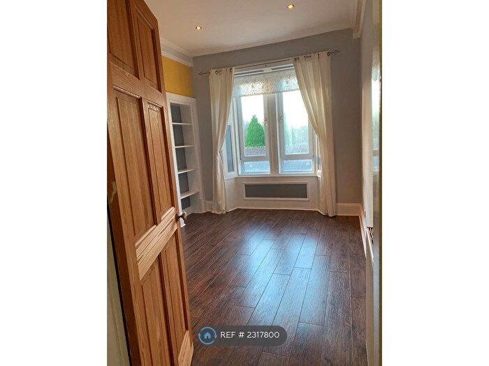 1 Bedroom Flat To Rent In Old Castle Road, Glasgow, G44