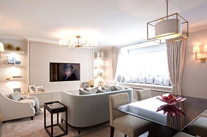 2 Bedroom Flat To Rent In Greville House, Kinnerton Street, London, SW1X