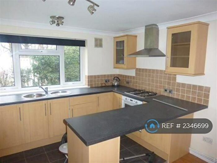 1 Bedroom Flat To Rent In Southgate, Crawley, RH11