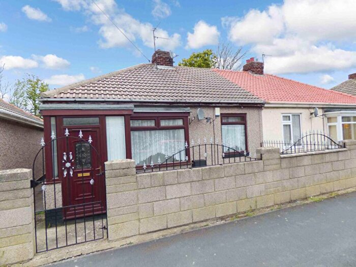 2 Bedroom Bungalow To Rent In Beach Grove, Horden, Peterlee, Durham, SR8