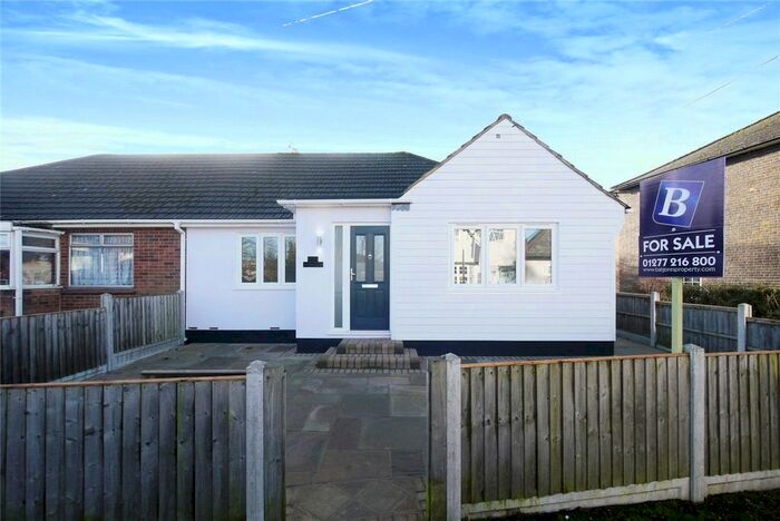 3 Bedroom Bungalow To Rent In Woodman Road, Brentwood, CM14