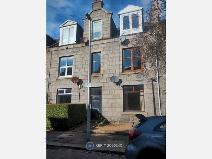 1 Bedroom Flat To Rent In Hartington Road, Aberdeen, AB10