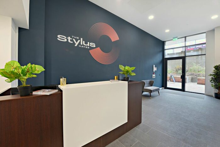 3 Bedroom Flat To Rent In Stylus Place, Hayes, UB3
