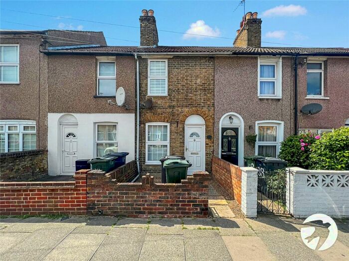 2 Bedroom Terraced House To Rent In St. Albans Road, Dartford, Kent, DA1