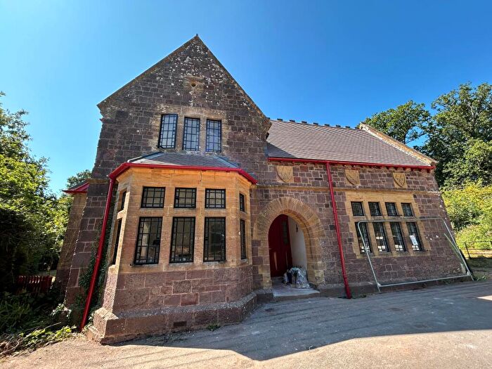 Detached House To Rent In Front Lodge, Knightshayes Park, Bolham, Devon, EX16