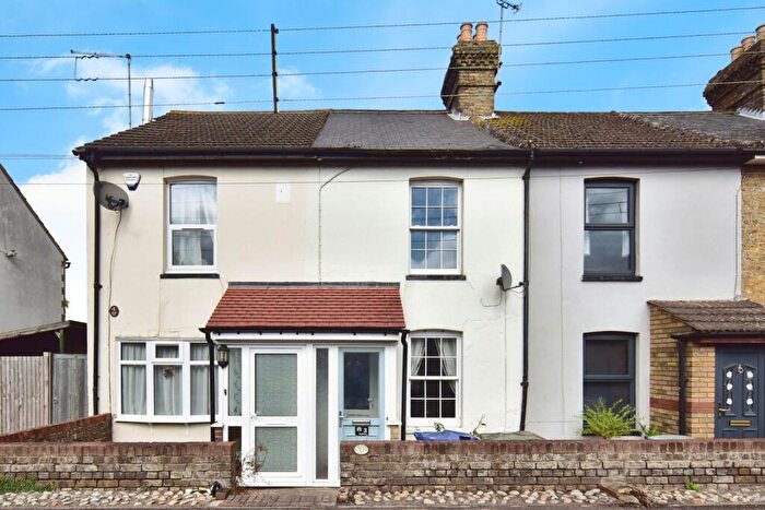 3 Bedroom Terraced House For Sale In London Road, Teynham, Sittingbourne, Kent, ME9