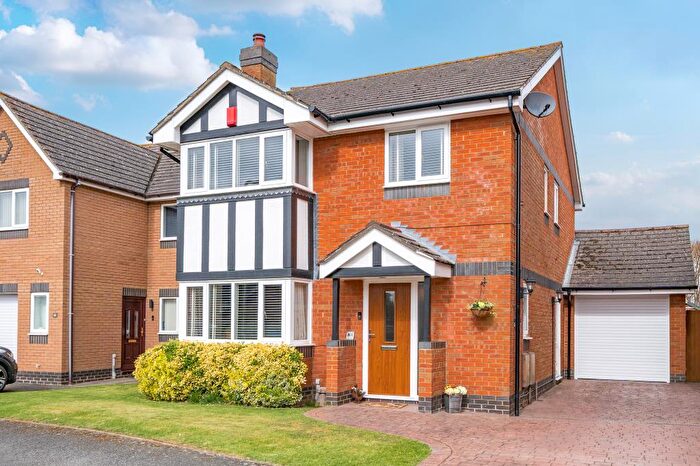 4 Bedroom Detached House For Sale In Kidlington, Oxfordshire, OX5