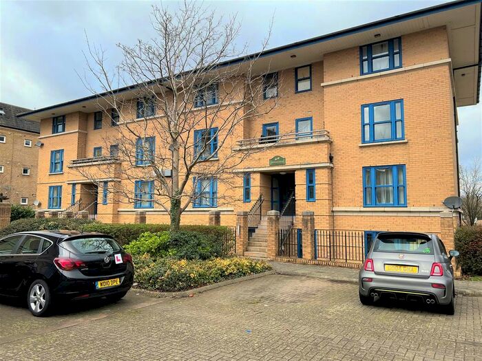 1 Bedroom Flat To Rent In North Row, Milton Keynes, MK9