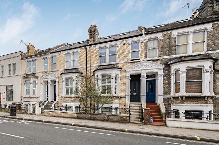 1 Bedroom Flat To Rent In Dawes Road, London, SW6
