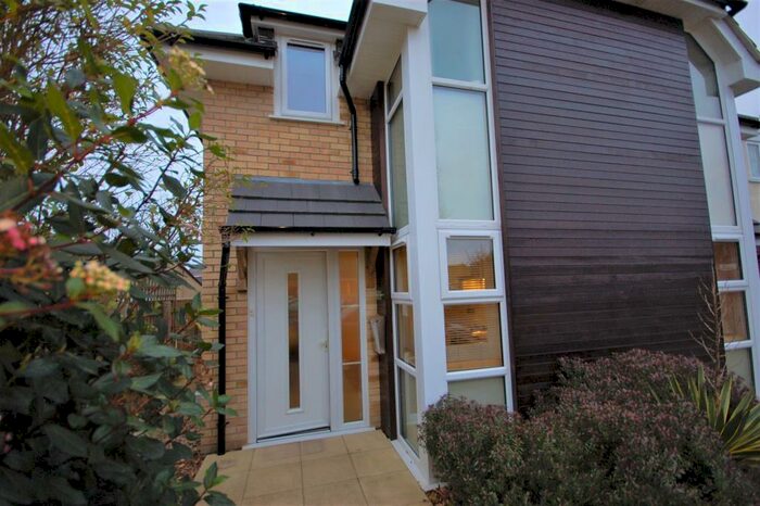 1 Bedroom Cluster House To Rent In Jumpers Road, Christchurch, Dorset, BH23