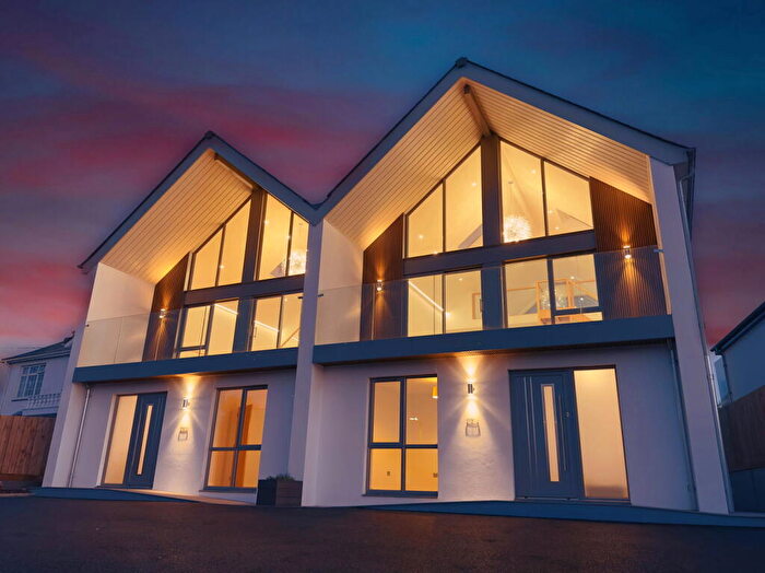 4 Bedroom Town House For Sale In West Hill, Wadebridge, PL27