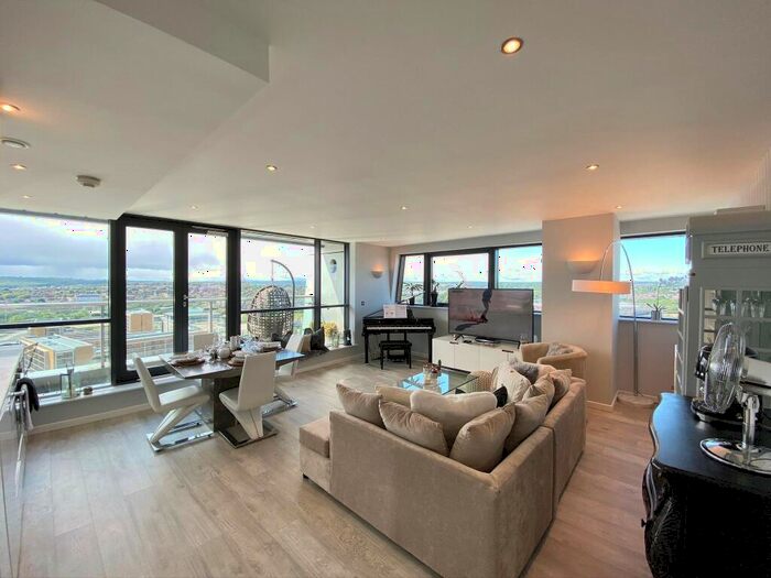 2 Bedroom Apartment To Rent In Bridgewater Place, Water Lane, LS11