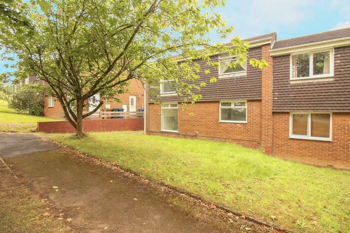 2 Bedroom Ground Flat To Rent In Tudor Walk, Kingston Park, Newcastle Upon Tyne, NE3