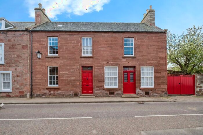 5 Bedroom Semi-Detached House For Sale In High Street, Cromarty, IV11