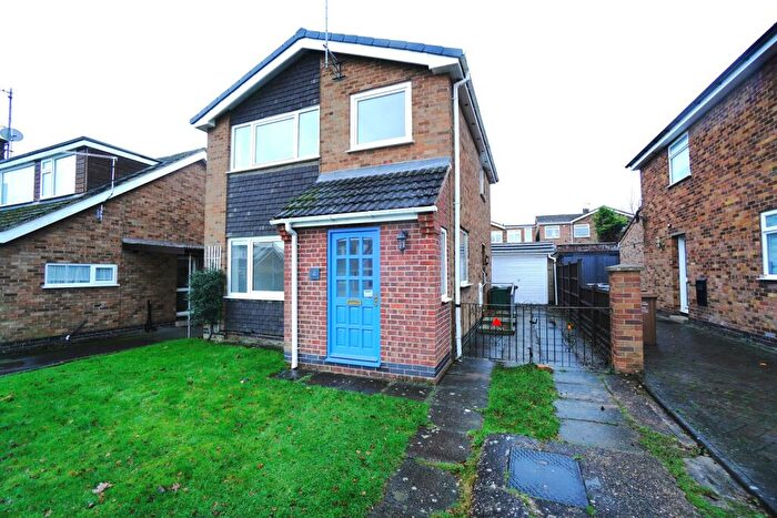 3 Bedroom Detached House For Sale In Dulverton Close, Loughborough, LE11