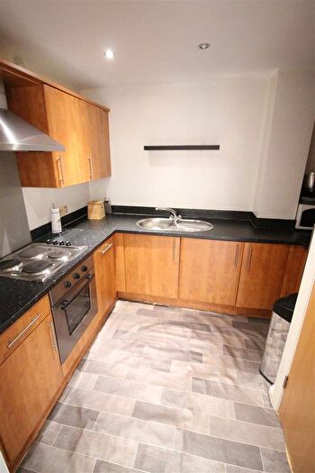 1 Bedroom Flat To Rent In Curzon Place, Quayside, Gateshead, NE8