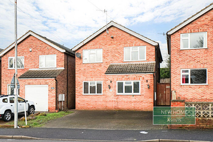 3 Bedroom Detached House For Sale In Coppice Road Arnold, Nottingham, NG5