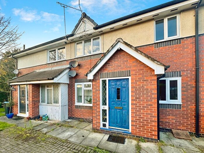 2 Bedroom Flat For Sale In Sedgefield Road, Chester, Cheshire, CH1