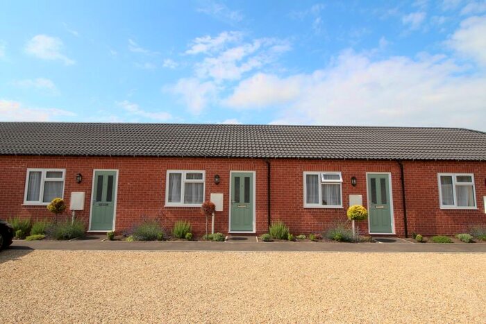 1 Bedroom Bungalow To Rent In Willow Mews, Huntingtower Road, Grantham, NG31