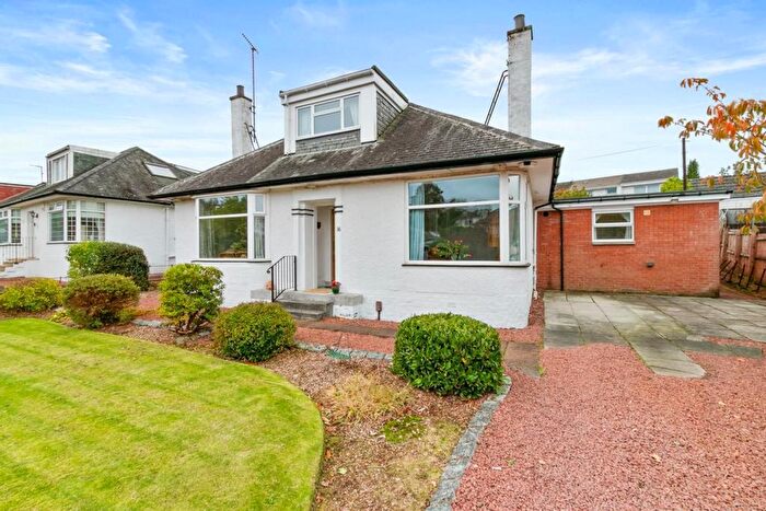 4 Bedroom Detached Bungalow For Sale In Sundale Avenue, Clarkston, G76