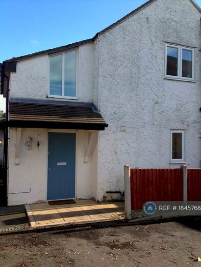 2 Bedroom Semi-Detached House To Rent In Ivy House Farm, Stoke On Trent, ST8