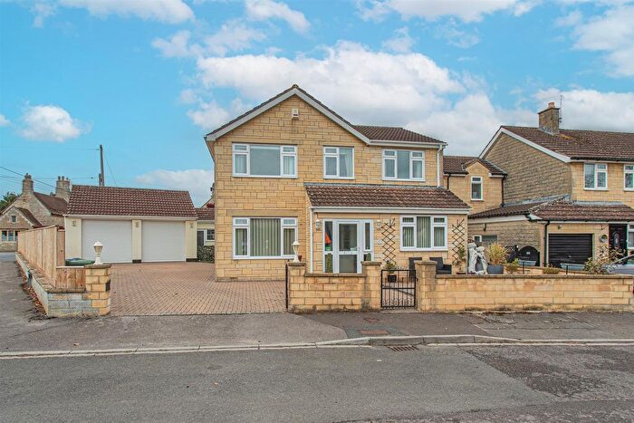 4 Bedroom Detached House For Sale In Damy Green, Neston, Corsham, SN13