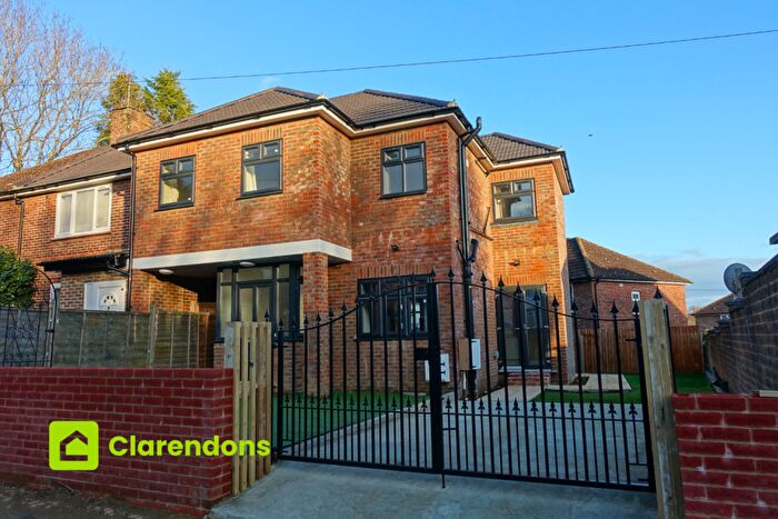 4 Bedroom Semi-Detached House To Rent In Reigate, Surrey, RH2