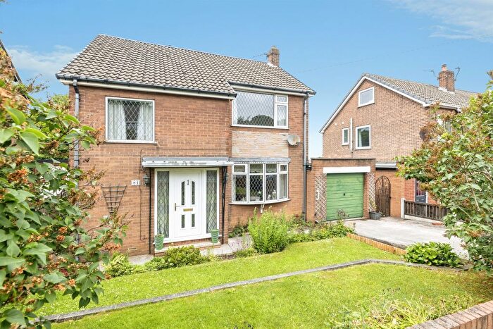 3 Bedroom Detached House For Sale In Camp Mount, Pontefract, WF8