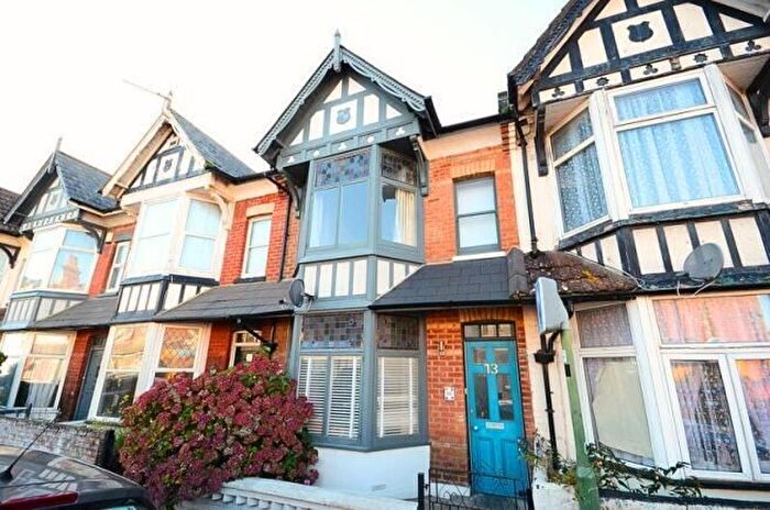 3 Bedroom Terraced House For Sale In Salisbury Road, Bournemouth, BH1