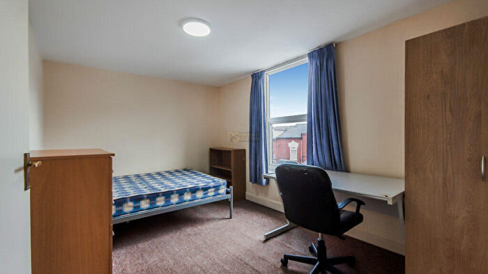 5 Bedroom Terraced House To Rent In Alton Road, Selly Oak, Birmingham, B29
