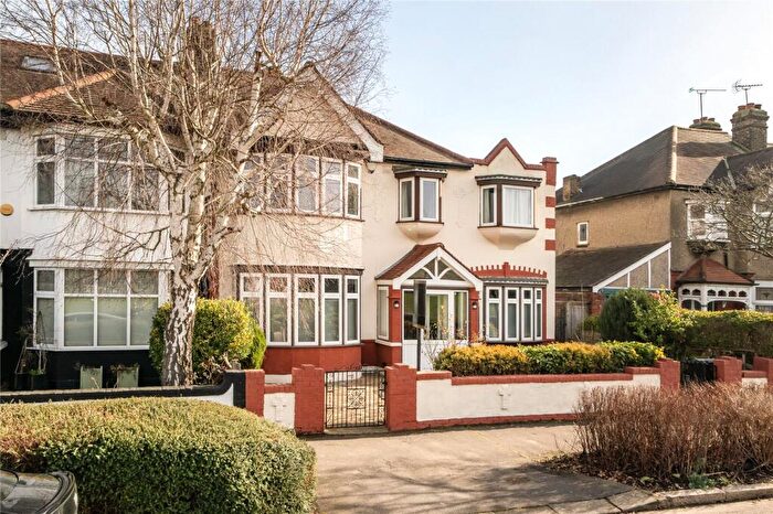 4 Bedroom Semi Detached House For Sale In Preston Drive, London, E11