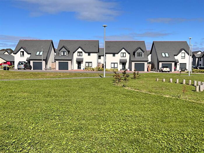 4 Bedroom Detached House For Sale In Macpherson Way, Ardersier, IV2