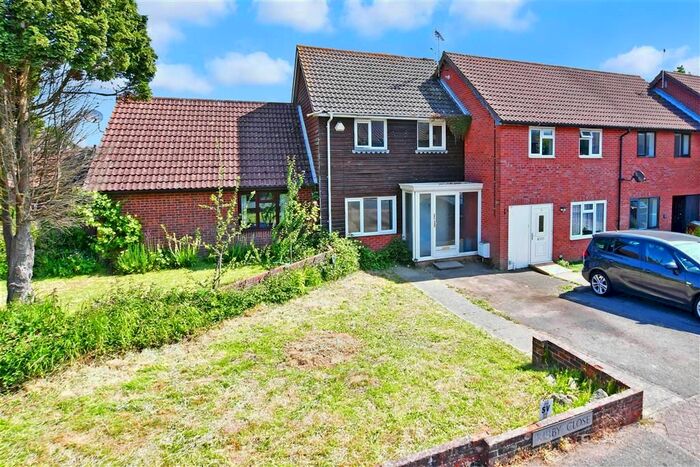 2 Bedroom Terraced House For Sale In Kirby Close, Cranbrook, Kent, TN17
