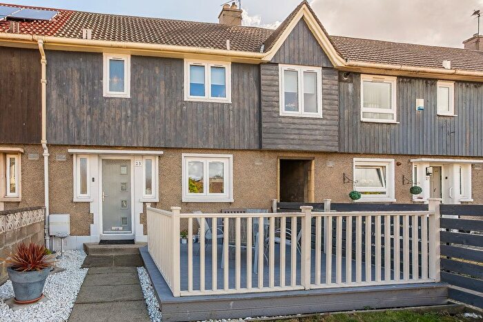 3 Bedroom Terraced House For Sale In Niddrie Mill Avenue, Edinburgh, EH15