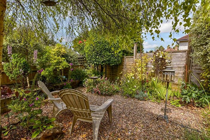 2 Bedroom Flat For Sale In Carden Hill, Hollingbury, Brighton, East Sussex, BN1