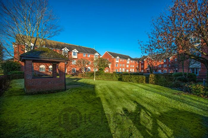 2 Bedroom Apartment For Sale In Mill Bridge, Halstead, CO9