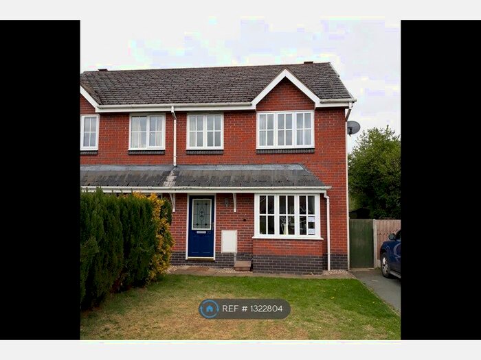 3 Bedroom Semi-Detached House To Rent In Oldcastle Avenue, Guilsfield, Welshpool SY21