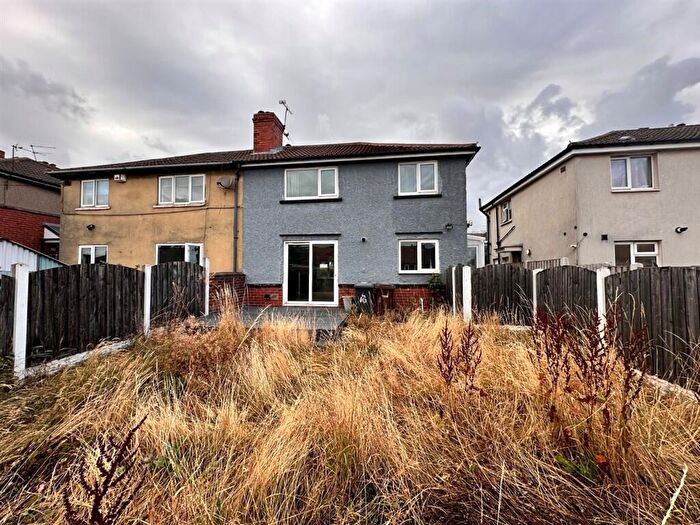 3 Bedroom Semi Detached House For Sale In Doncaster Road, Thrybergh, Rotherham, S65