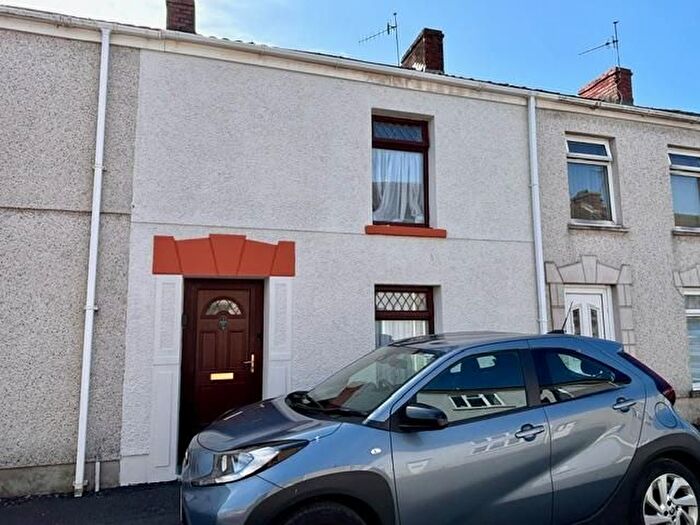2 Bedroom Terraced House To Rent In Dolau Fawr, Llanelli, SA15