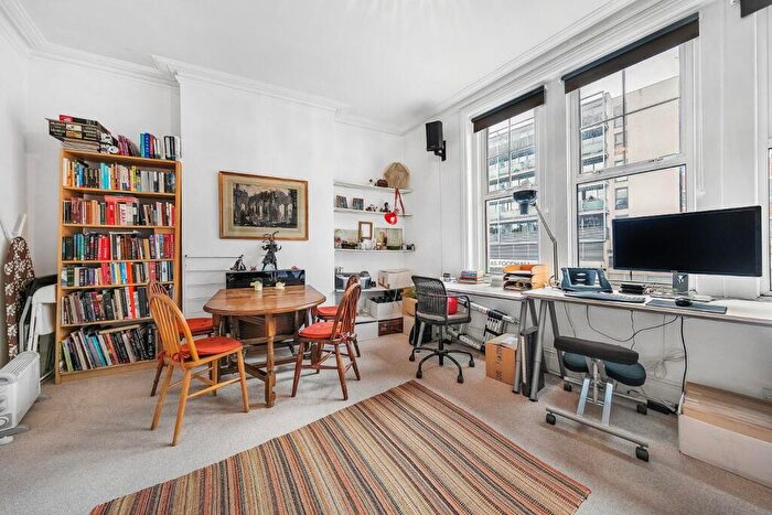 Studio To Rent In Balham Hill, Clapham, London, SW12