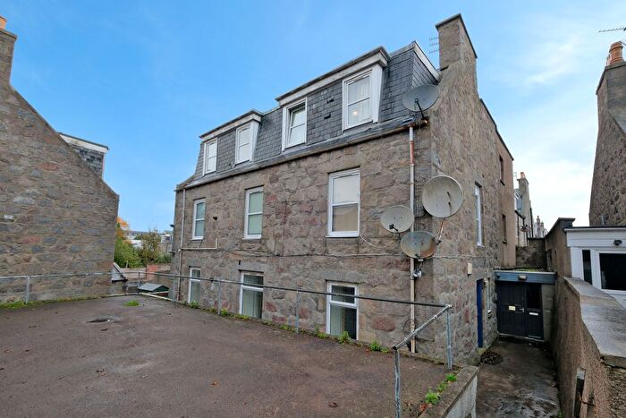 3 Bedroom Flat For Sale In Stafford Street, The City Centre, Aberdeen, AB25