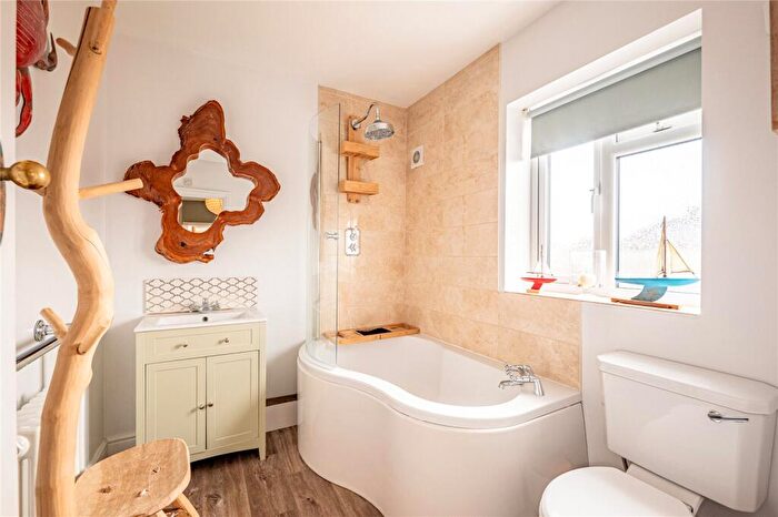 4 Bedroom Semi-Detached House For Sale In Clarendon Avenue, Trowbridge, BA14
