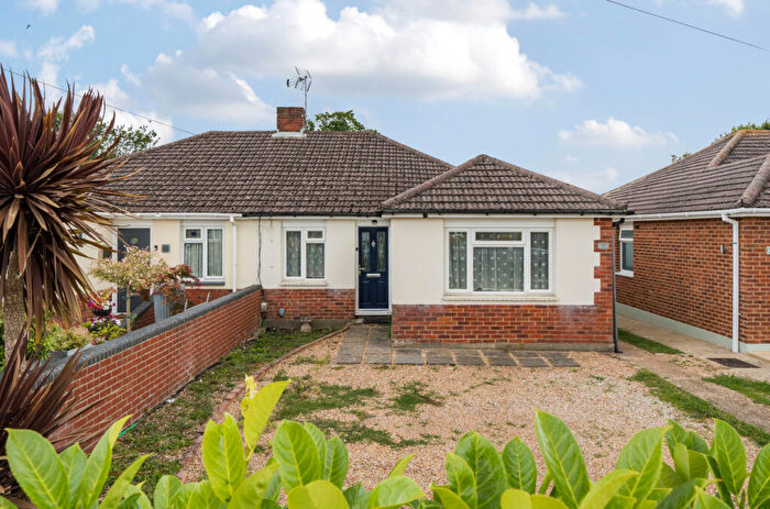 3 Bedroom Bungalow For Sale In Cyprus Road, Titchfield Common, Hampshire, PO14