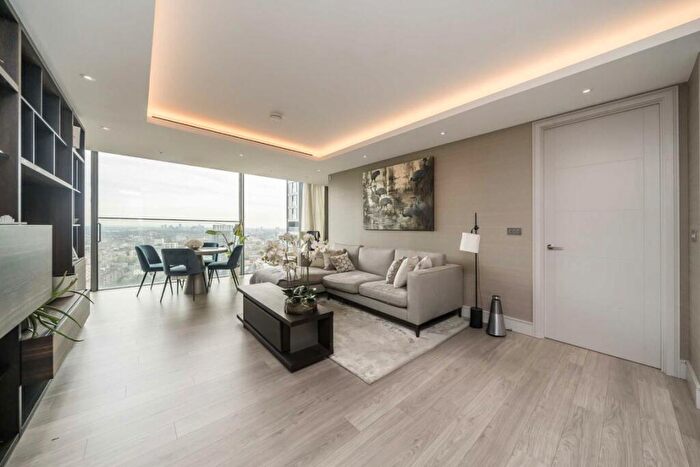 2 Bedroom Flat For Sale In Bollinder Place, Carrara Tower, EC1V