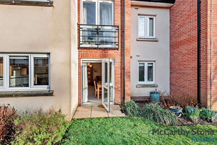 2 Bedroom Apartment For Sale In Waggoners Court, Legions Way, Bishop's Stortford, CM23